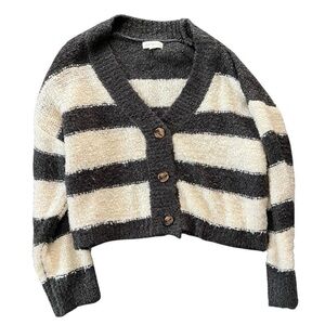 803-Gray and cream striped knitted long sleeve cardigan #loungewear #promesa